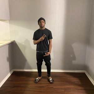 Meet your Posher, Michel